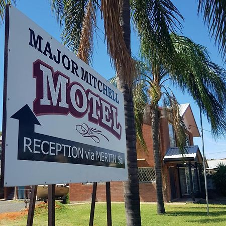 The Major Mitchell Motel Bourke Exterior foto