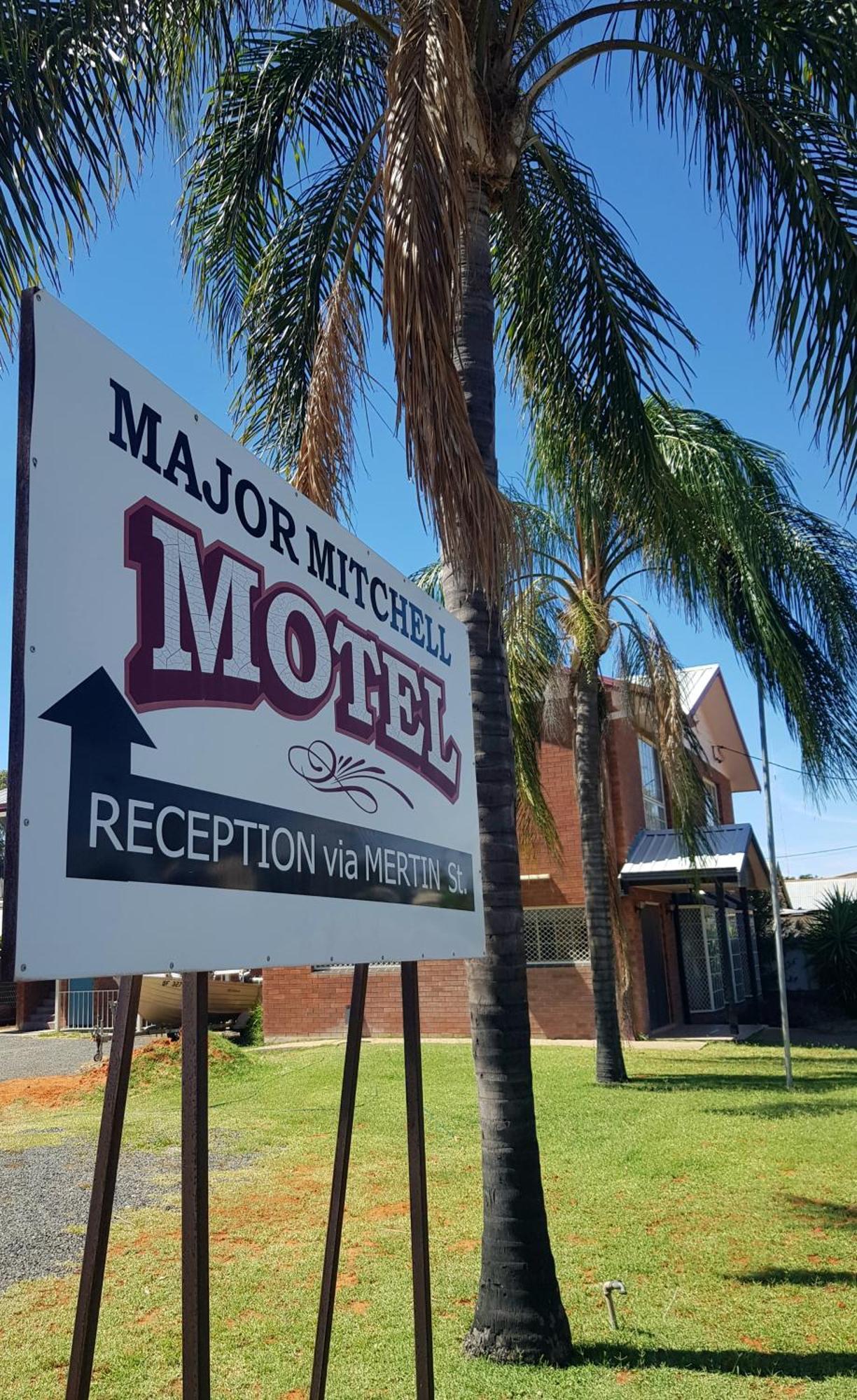 The Major Mitchell Motel Bourke Exterior foto